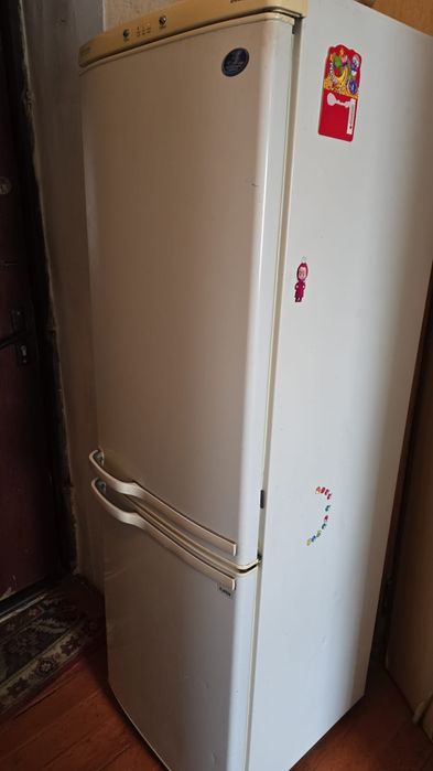 Продаётся холодильник