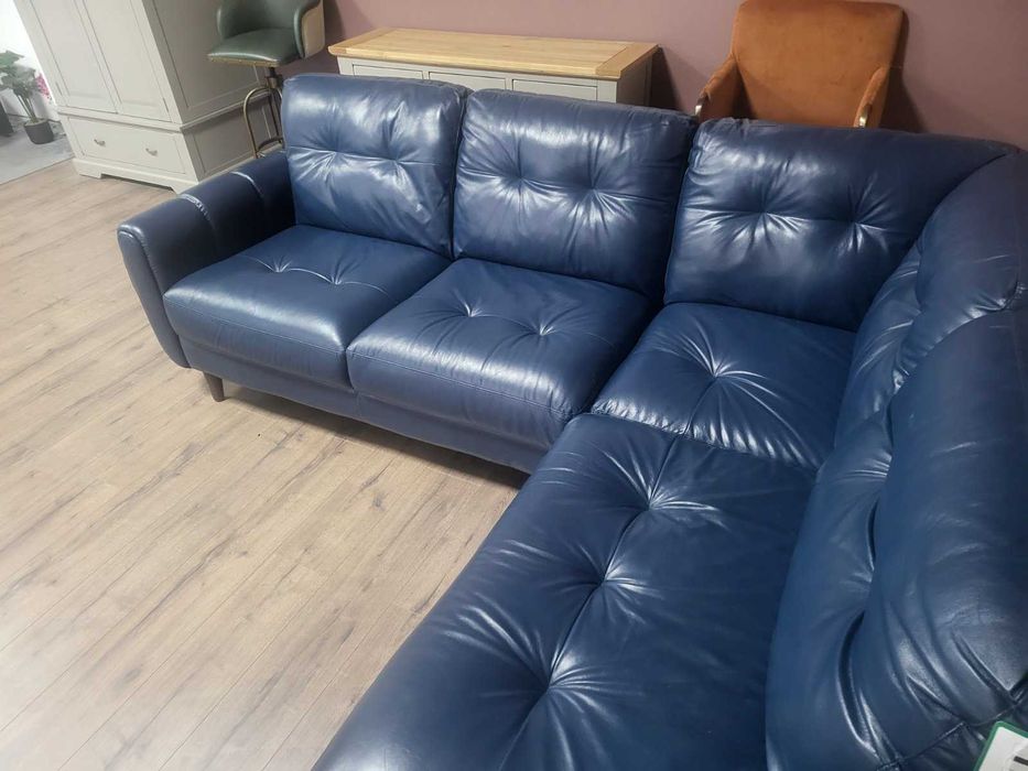 Син кожен ъглов диван