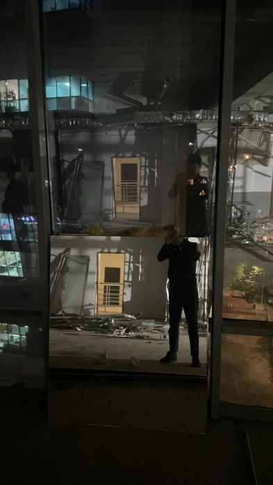 Продаются зеркала, б.у