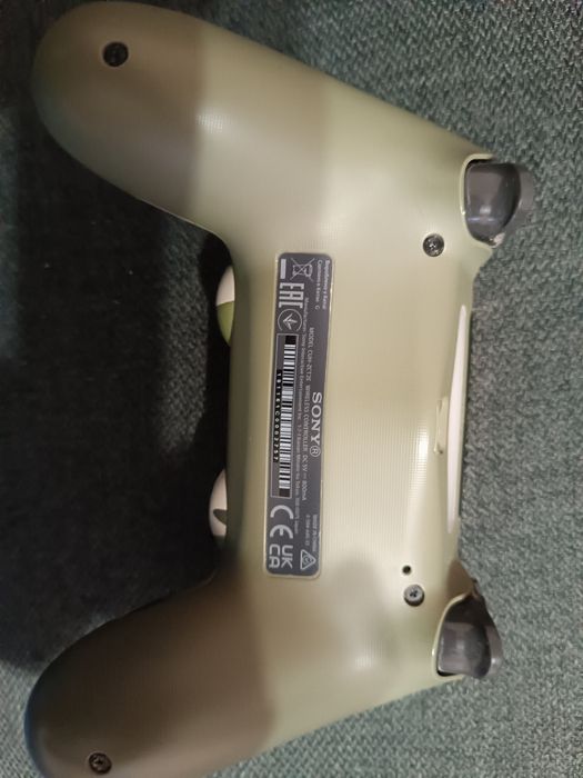 Контролер за playstation 4