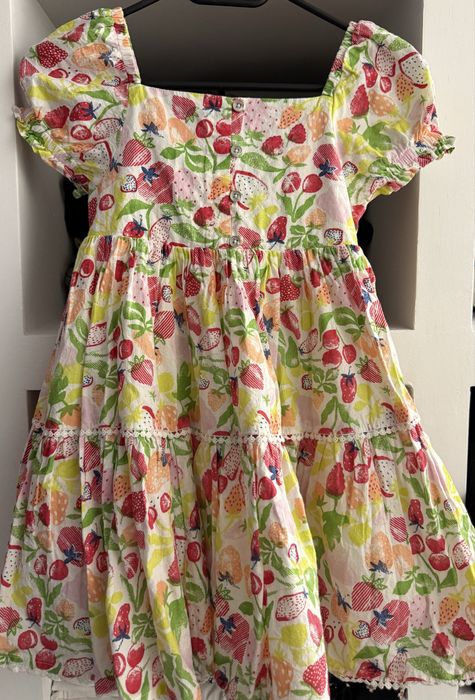 rochita de fetite varsta cumprisa intre 7,8 ani