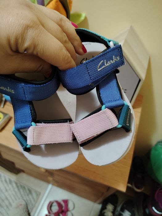 Детски сандали Clarks 27