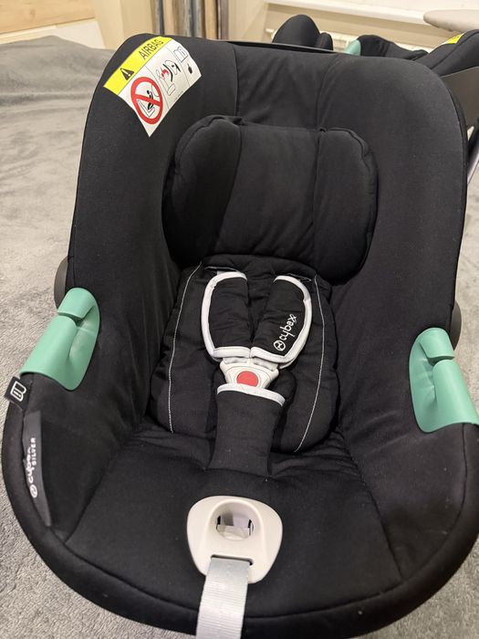 2 броя столчета за кола Cybex Aton B2 i-Size, цвят Volcano Black
