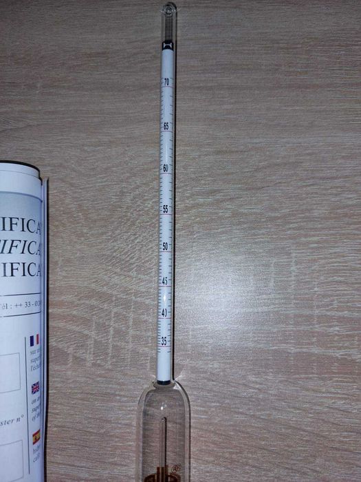 Спиртомер 35 До 70 %, С Вграден RL Термометър 0 До 40 Градуса,20200160