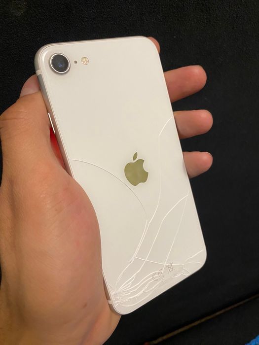 iPhone SE 2серия 128GB Айфон СЕ 2020