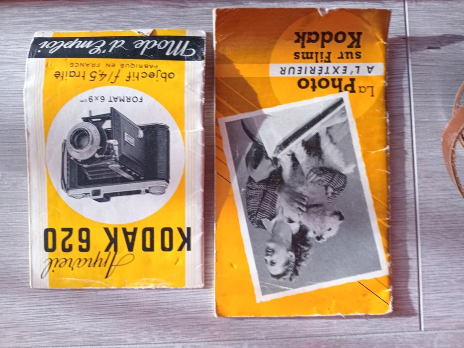 KODAK 620 - Aparat foto cu burduf