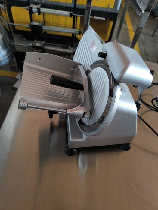 Гушт кескич, Гушт парраклагич, Слайсер. Мясорезка,