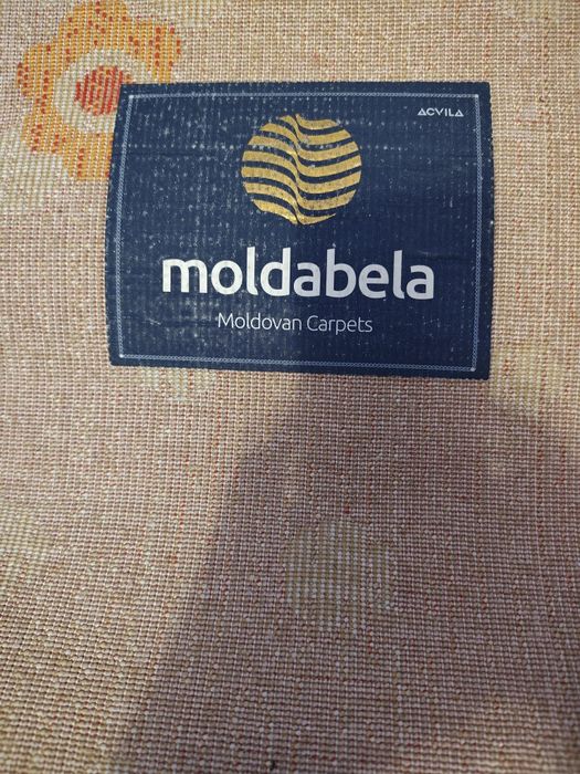 Camera cu tematica Minnie Mouse, Covor pentru copii – stare excelentă