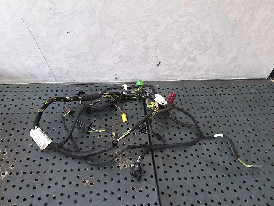 Instalatie electrica usa stanga fata mercedes c class w204 a2045409535