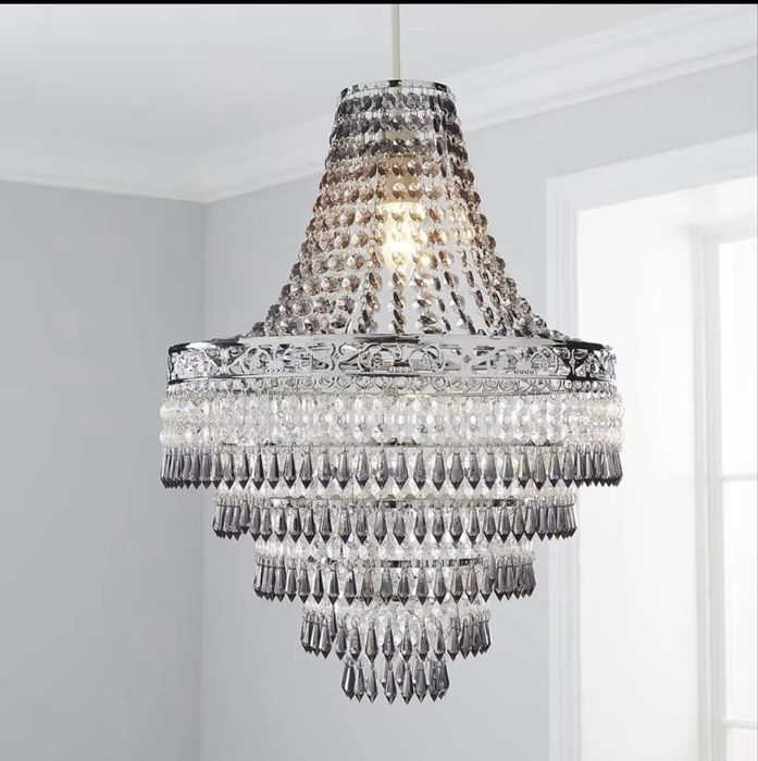 Vand candelabru cristal pentru decor bunta botez