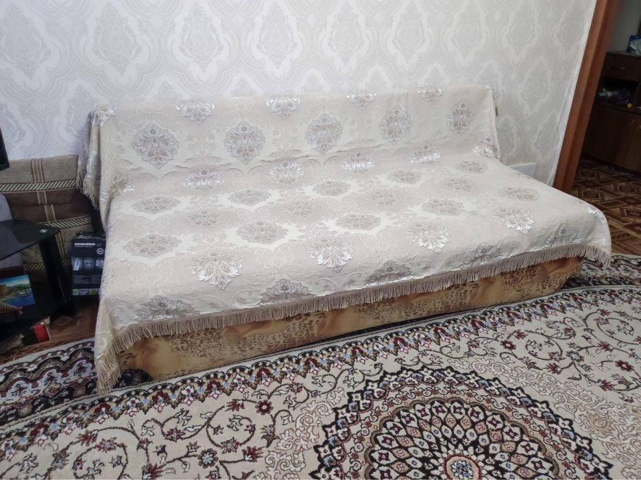 Отдам диван бесплатно