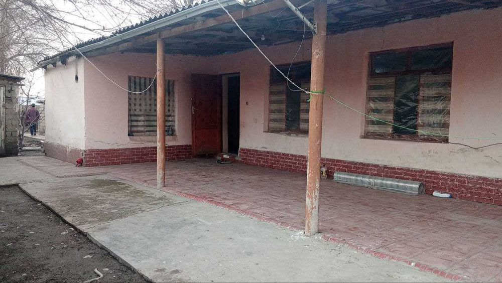 Участок земли в Юкори Чирчикском районе, поселок Ахмад Яссавий