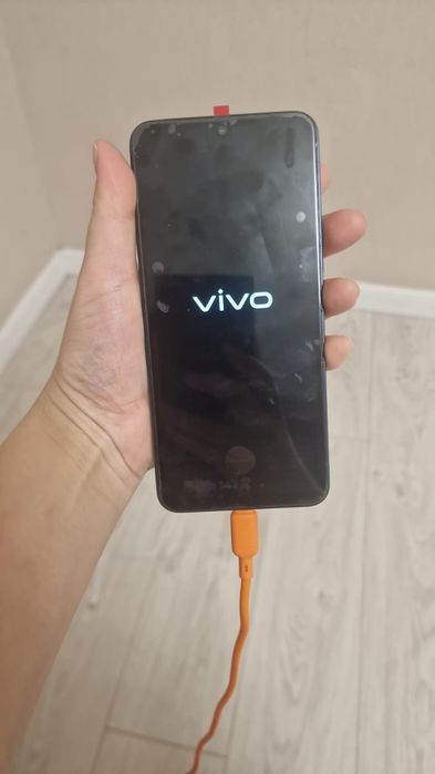 Продам виво в25е vivo v25e