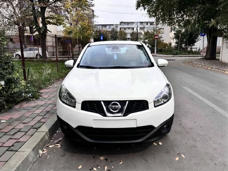 Nissan Qashqai 1.6 dCi 130 CP | 4x4 | 2013 | Euro 5 | Climatronic Dual Zone