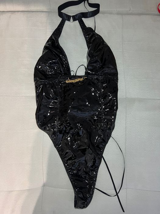 Продавам еротично бельо.Ново! 019