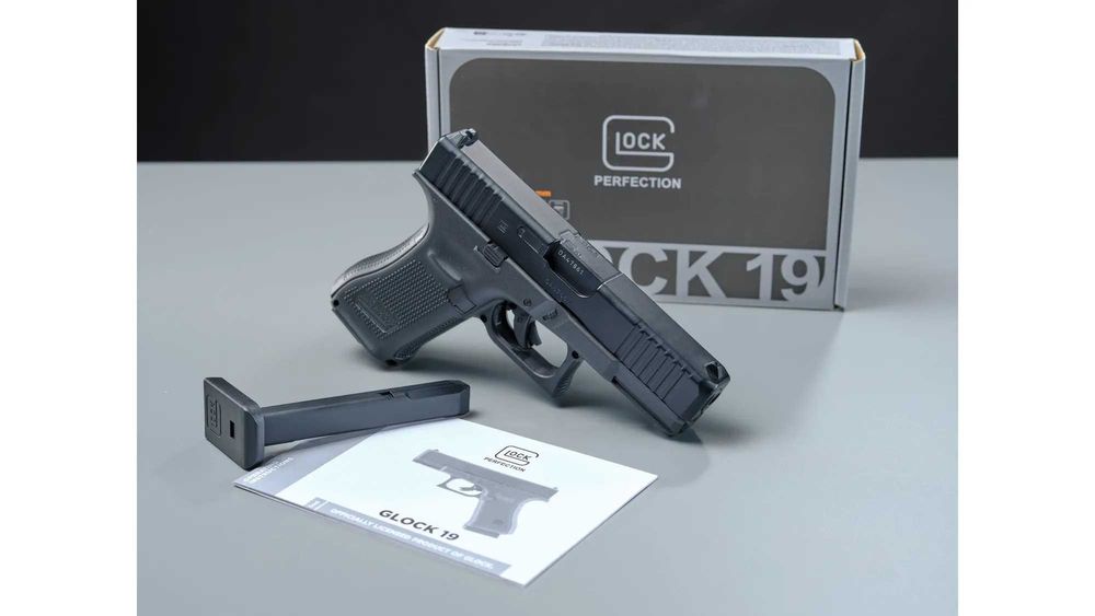Еърсофт пистолет GLOCK 19 Gen5 CO2 UMAREX Германия - Лицензирана реплика !