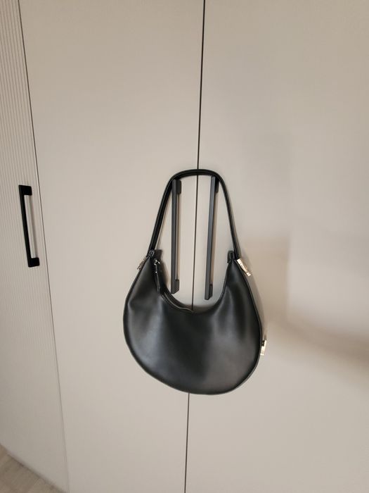 Сумочка (вторая в подарок)