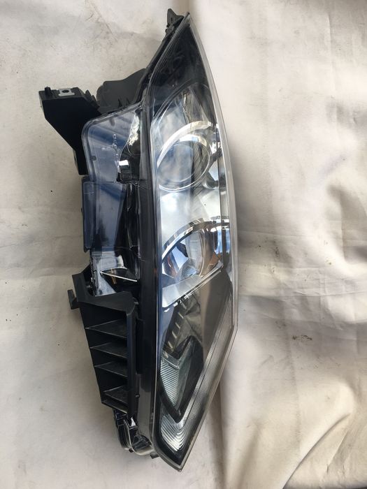 Far dreapta Nissan Qashqai J11