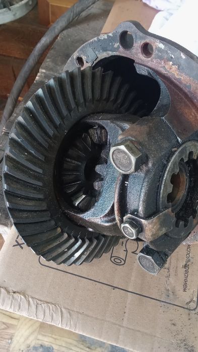 Продам редуктор нива 50.000