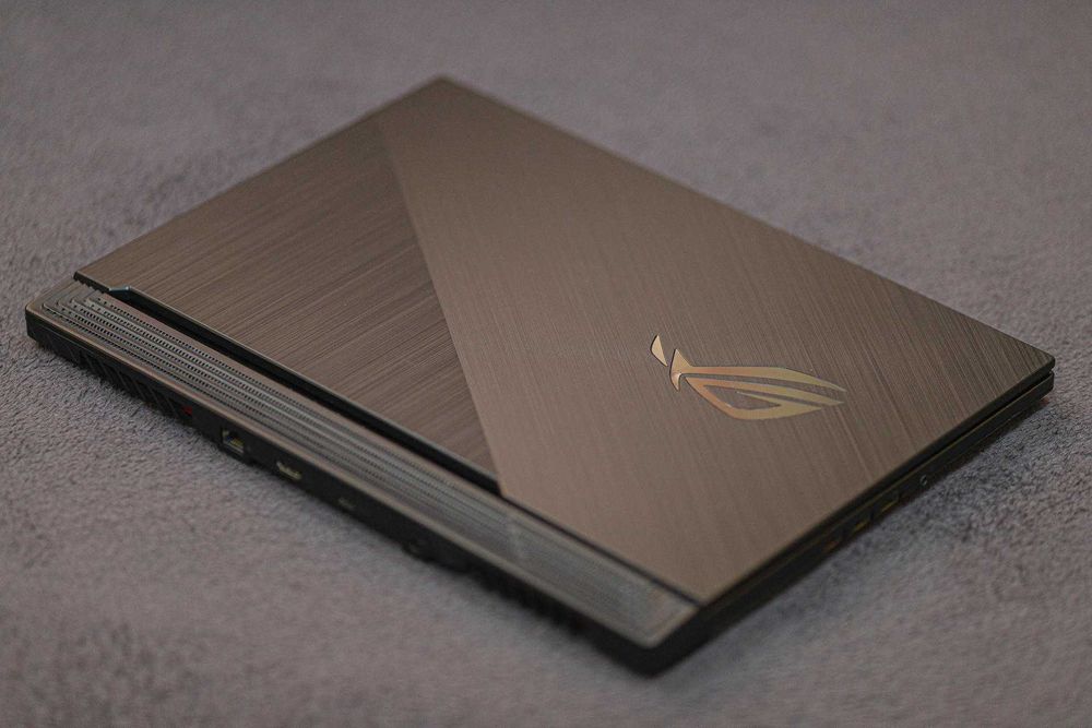 Мощный игровой ноутбук ASUS ROG Strix G15