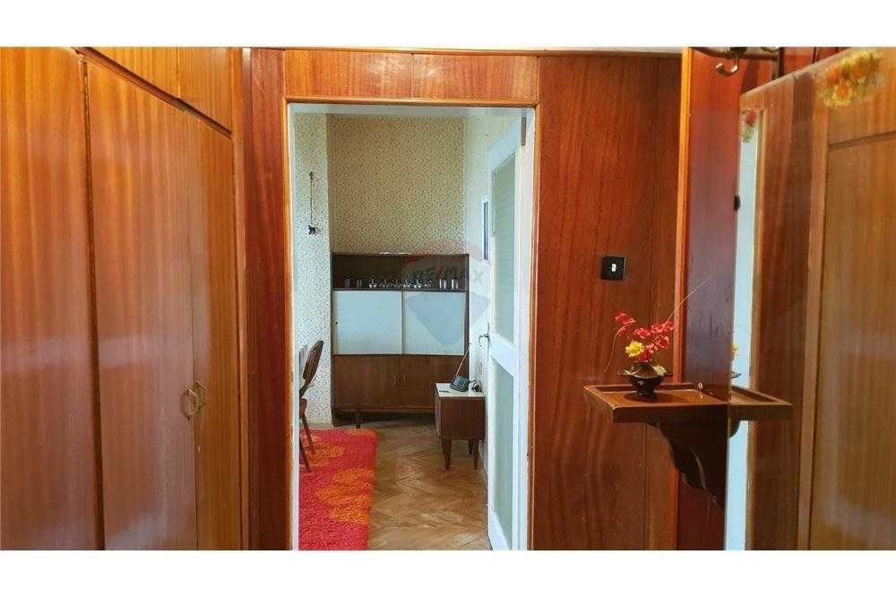 Продава се Тристаен апартамент в Шумен, Добруджански - 61 кв.м за 1216 €/кв.м - Снимка #4