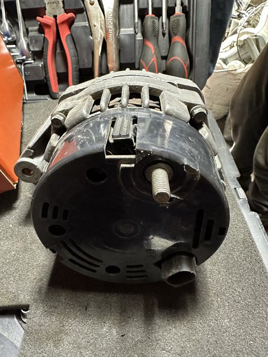 Продам генератор на Ваз 115 Ампер