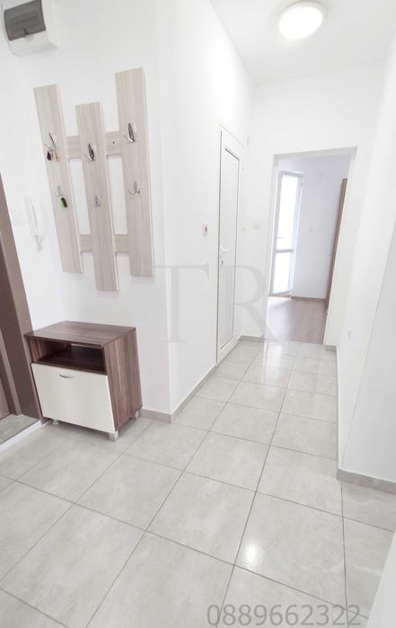 Дава се под наем Тристаен апартамент в Бургас, Лазур - 90 кв.м за 714 € - Снимка #10