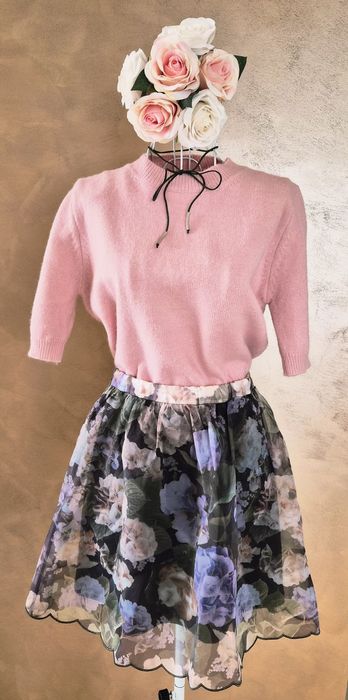 Пола на цветя "ZARA"