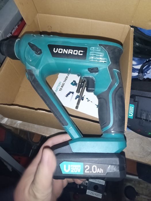 Bormasina vonroc pe acumulator, sds plus