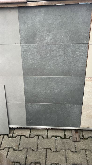 Gresie faianta si piatra naturala