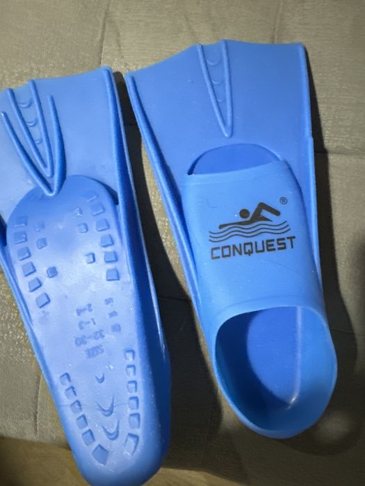 Ласты доя бассейна . 32-30 EU