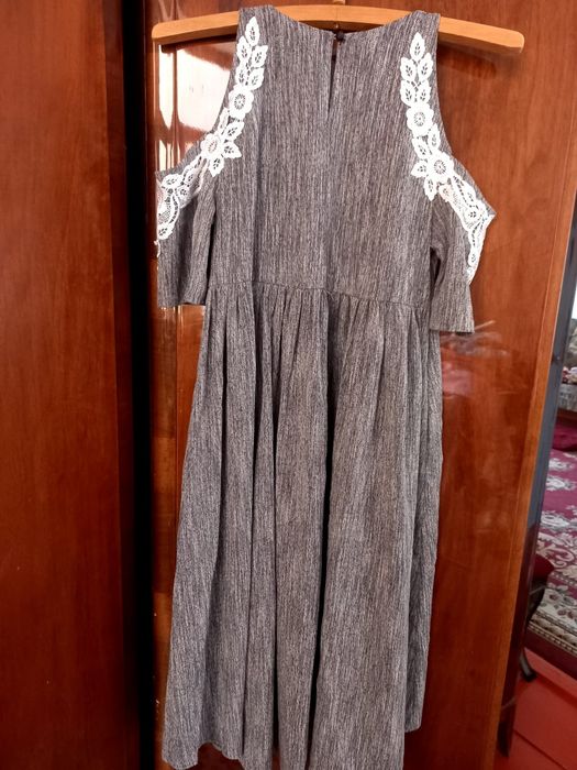 Платье женское  новые