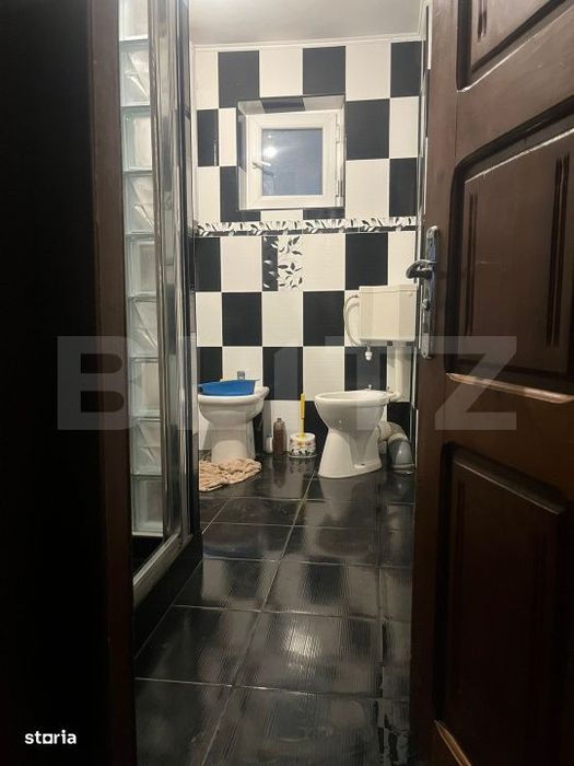 Casa cu piscina P+M, 1.368 mp teren,  Leamna de Sus