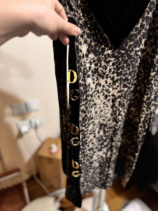 Одежда классная  все по 2000