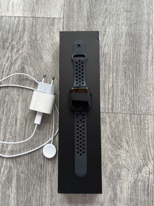 Apple watch Nike,7 series, 45мм