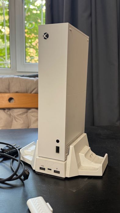 Приставка Xbox series S