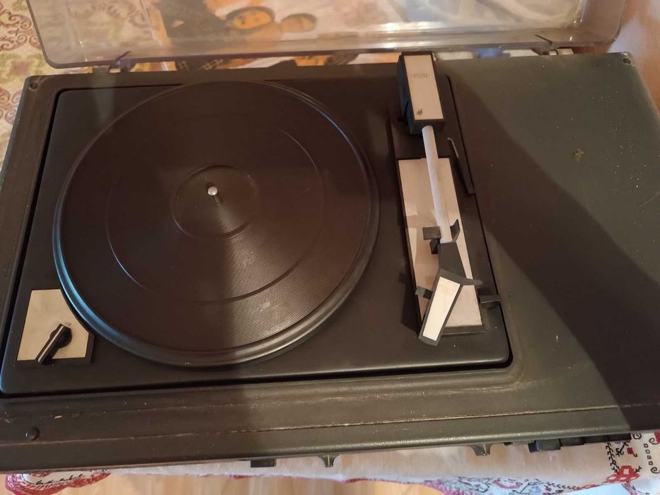 Грамофон Моно ...