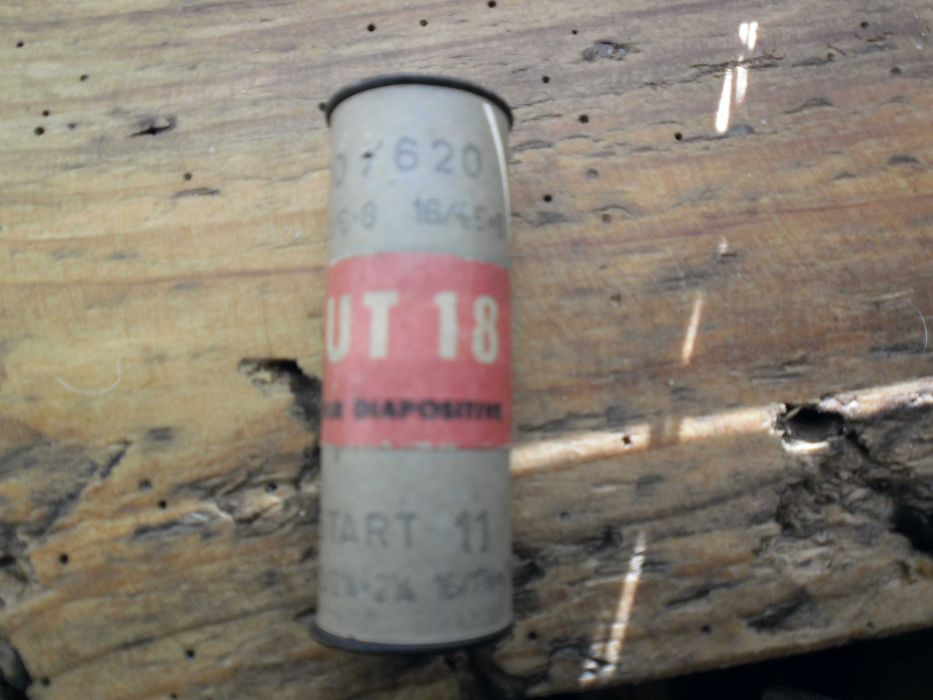 Продавм eдна лента, филмче за фотоапарат.мн. старо