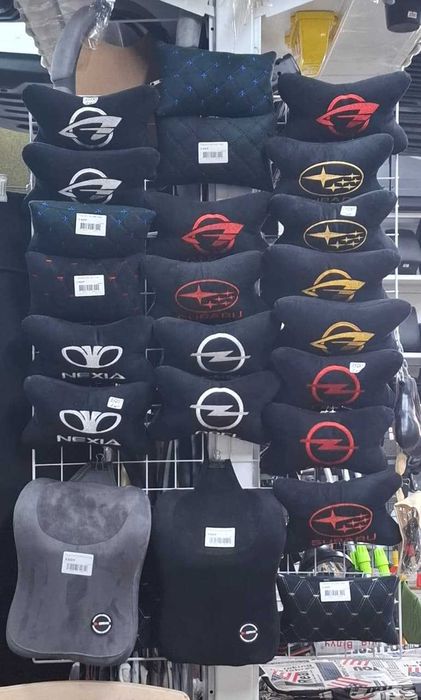 Автомобильные подушки для шеи