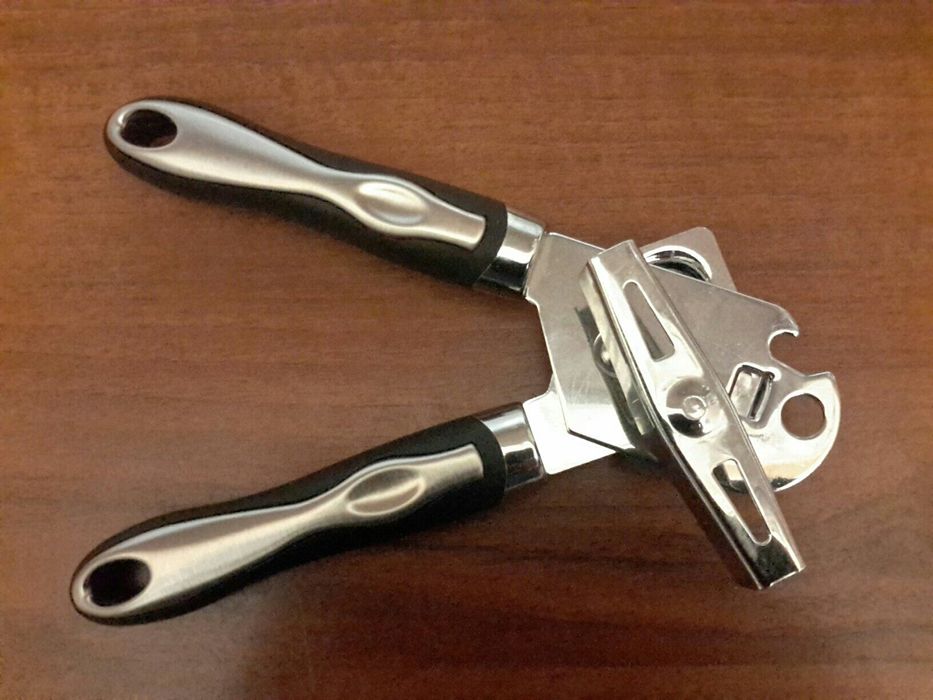 Консервный нож продам