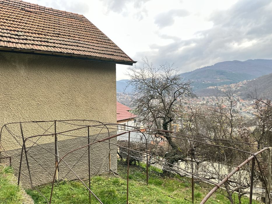 Продава се Къща в Своге - 65 кв.м за 743 €/кв.м - Снимка #3