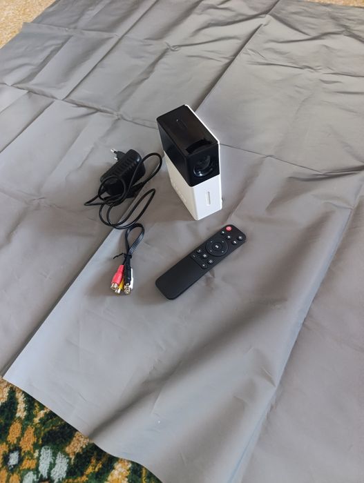 Led projector fleshka ulab video kliplar