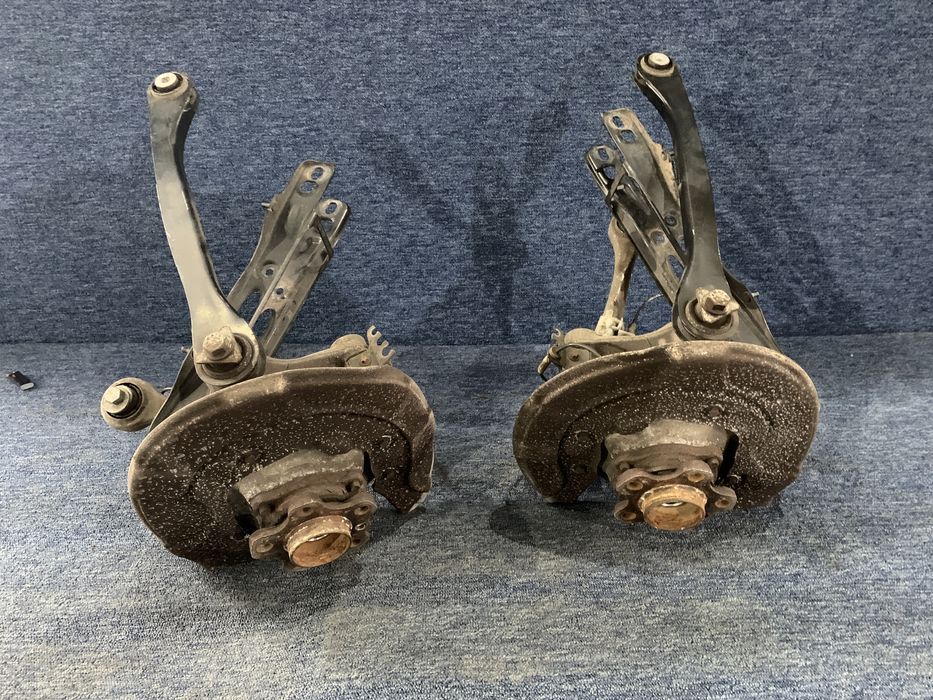 BMW Seria 5 G30 G31 XDrive Fuzeta brat brate amortizor planetara spate