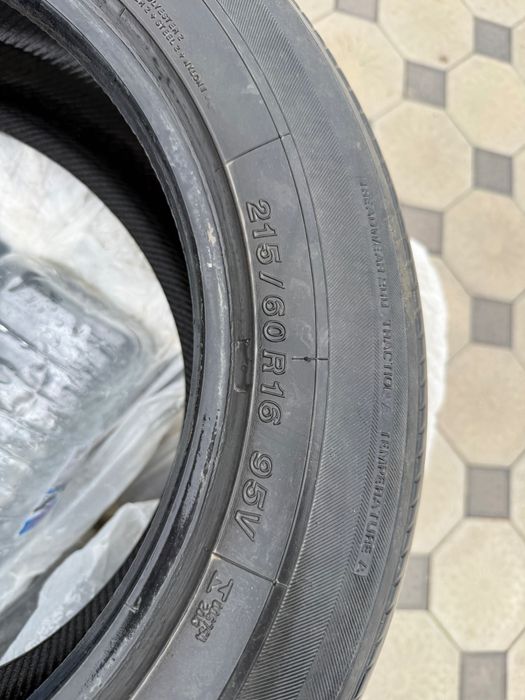 Покрышки летние Yokohama б/у