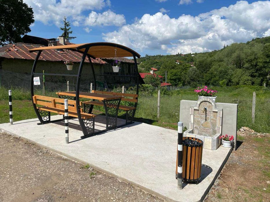 Продава се Парцел в София, Гоце Делчев - 1700 кв.м за 136 €/кв.м - Снимка #2