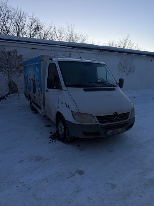 Mercedes-benz sprinter