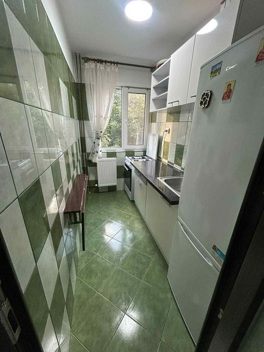 Apartament  de închiriat  zona Vest