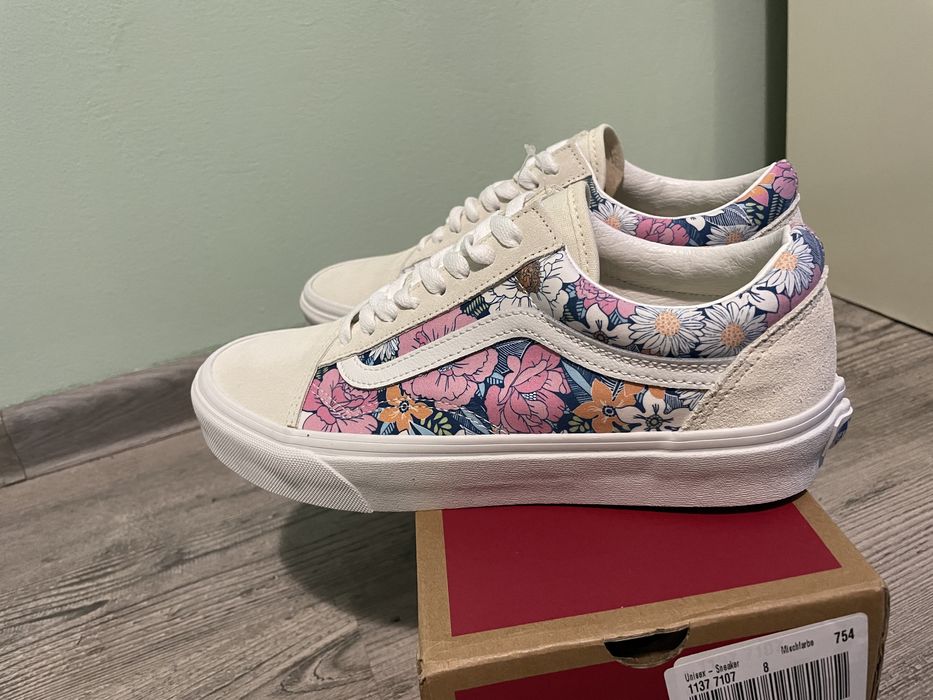 Vans “Old Skool” low