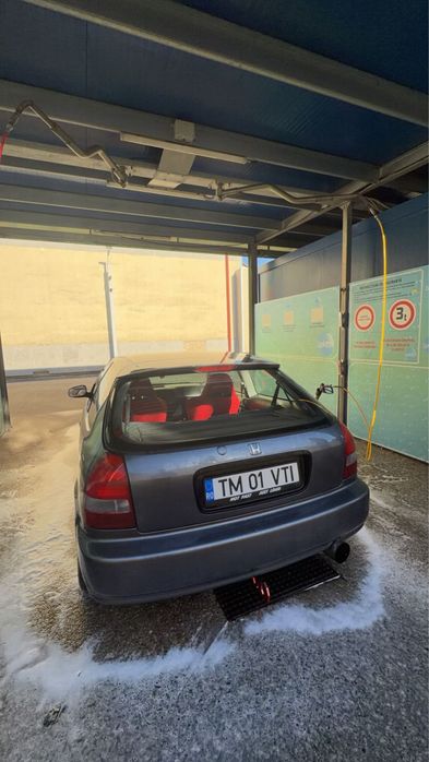 HONDA Civic 2000 — imagine 2