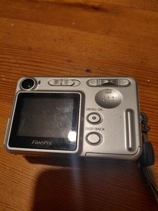 Camera foto digitala Fujifilm FinePix, 4,1 MP, functionala